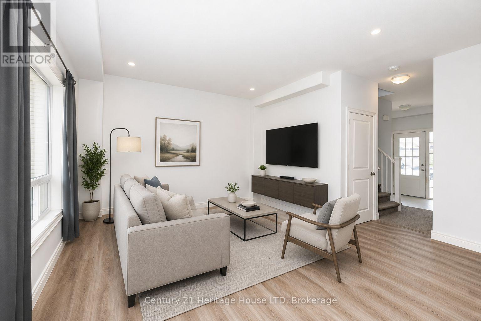 892 BURWELL STREET - 10