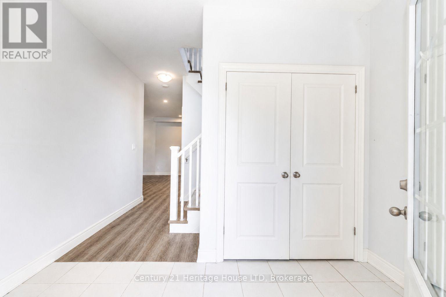 892 BURWELL STREET - 12