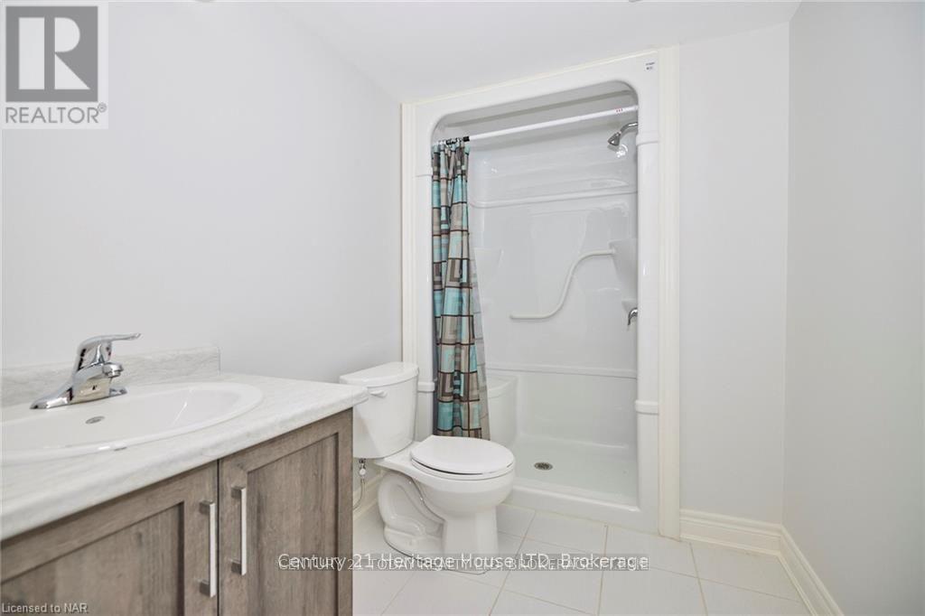 892 BURWELL STREET - 15