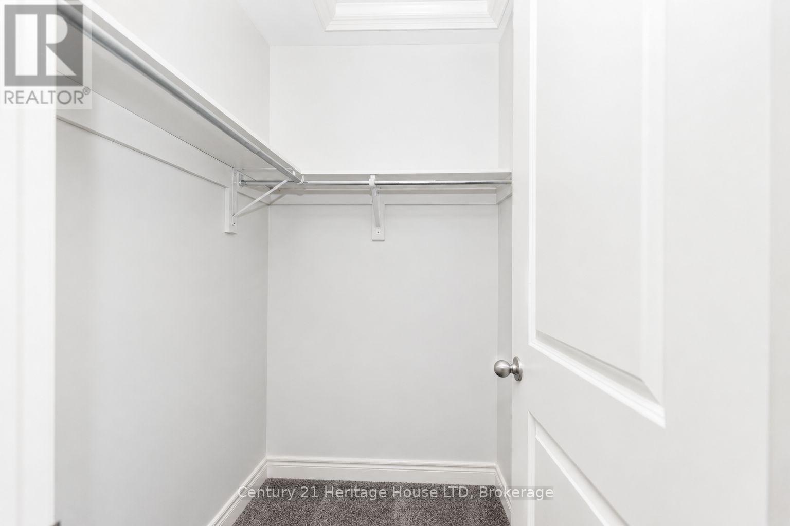 892 BURWELL STREET - 17