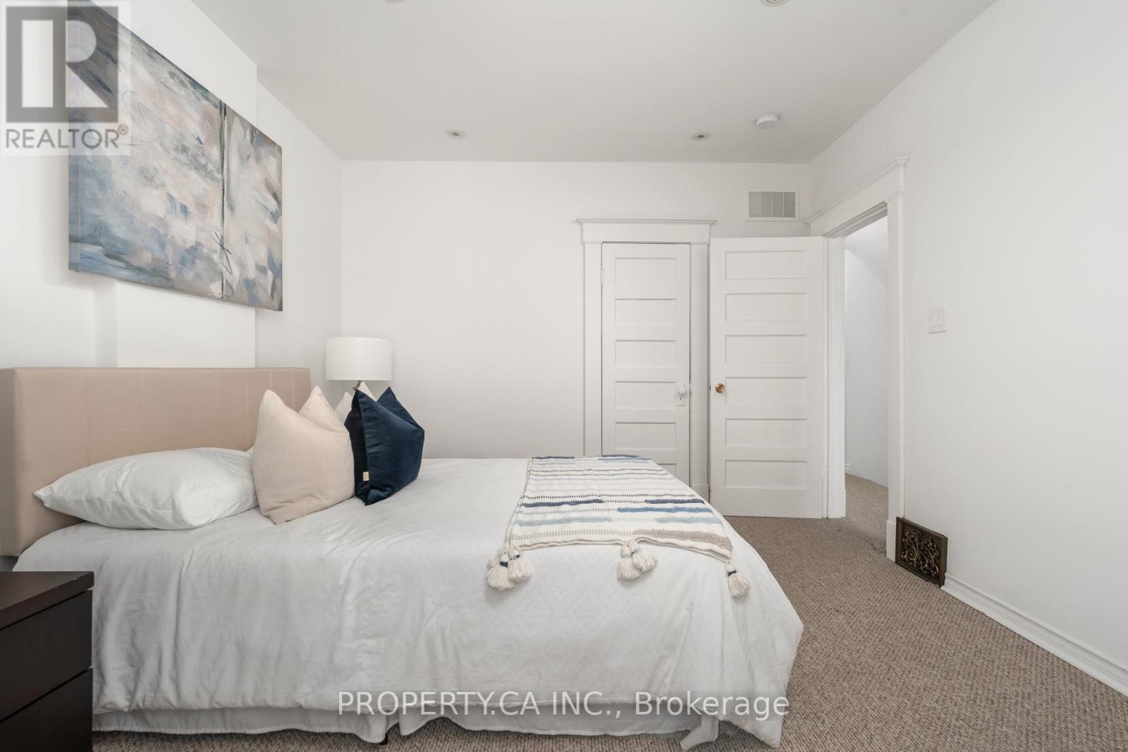 108 ALBERTUS AVENUE - 12