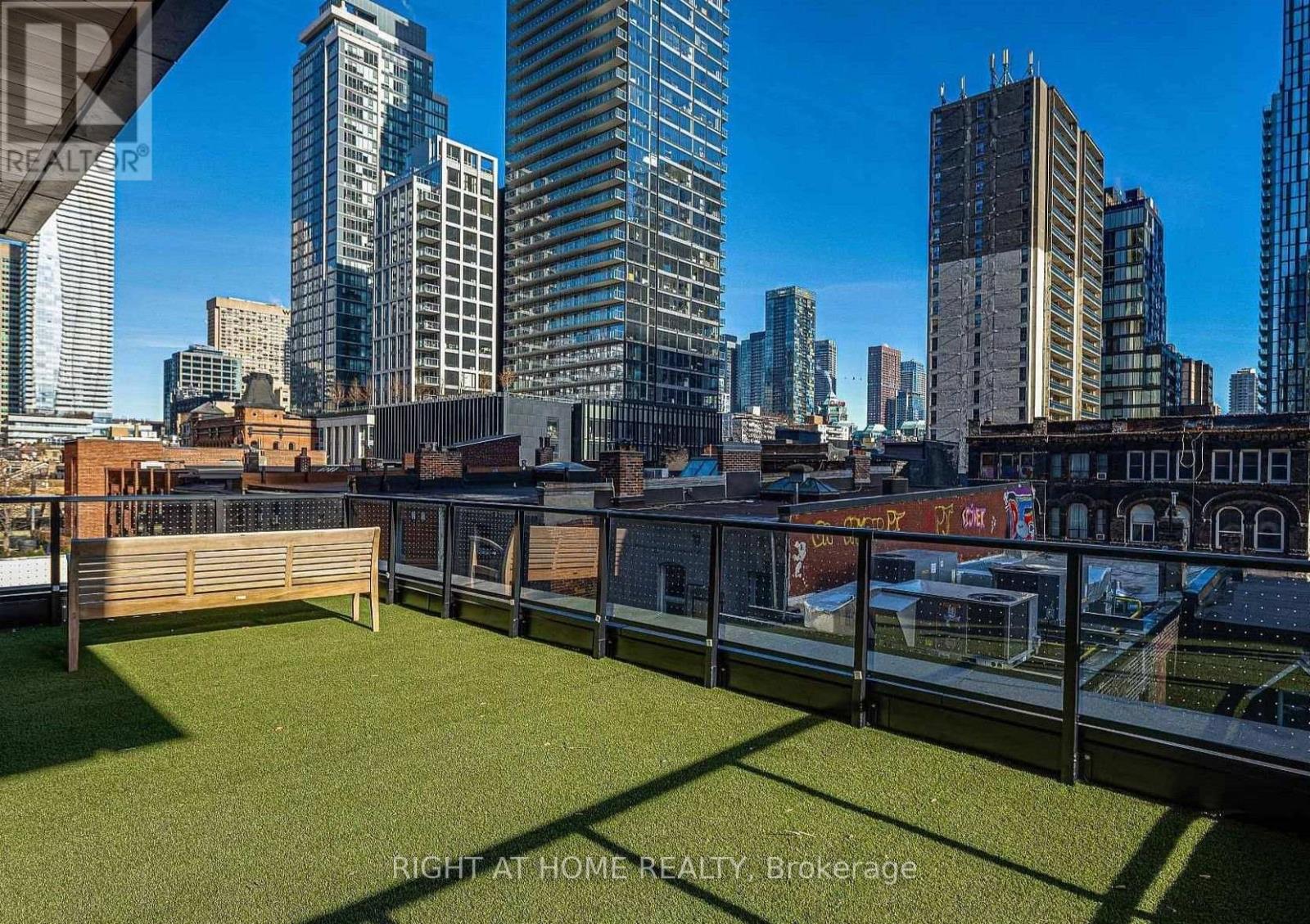 #5205 8 WELLESLEY STREET W - 19
