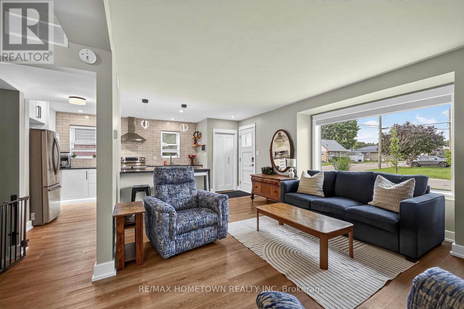 749 DUKE STREET - Image 14