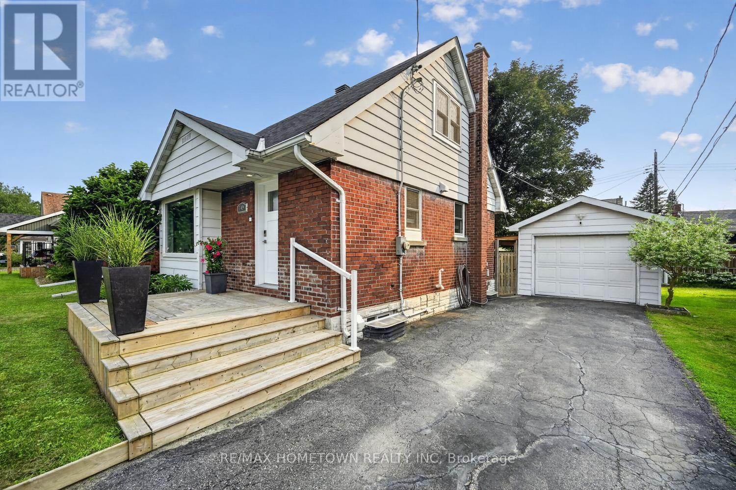 749 DUKE STREET - Image 3