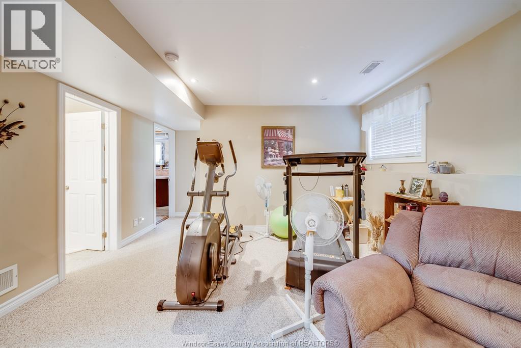 298 KEMPT STREET - Image 44