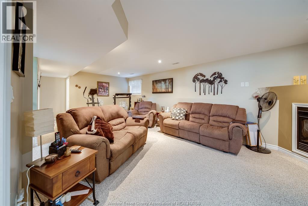 298 KEMPT STREET - Image 46