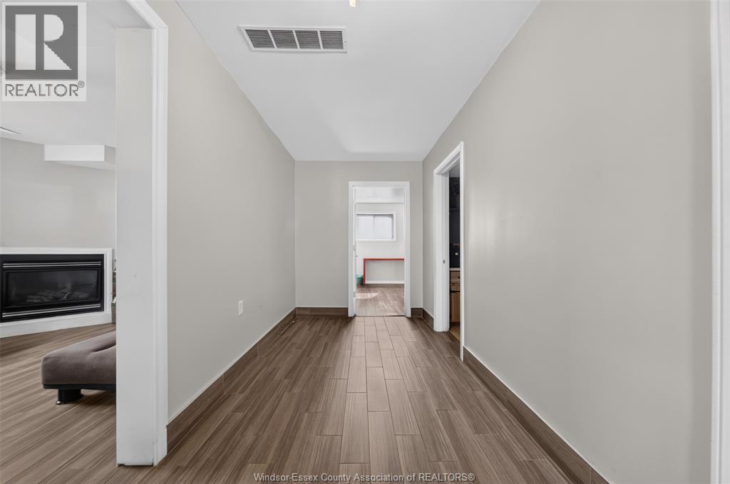 2418 DUNESHILL AVENUE - 35