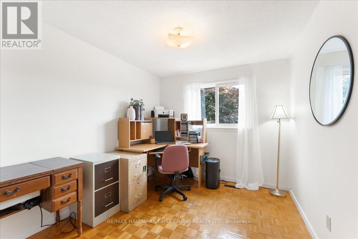 100 MARTIN ROAD - Image 29