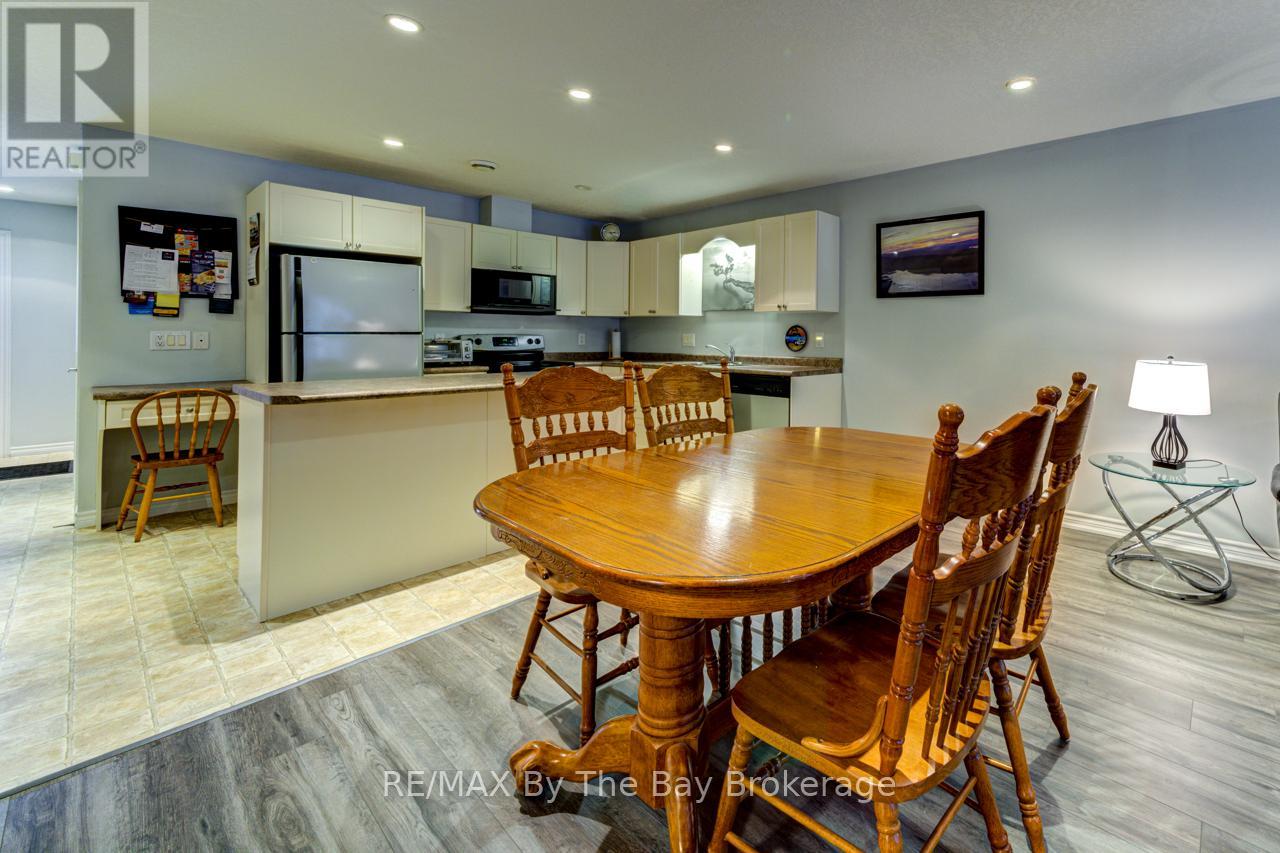 65 MEADOW LANE - 18