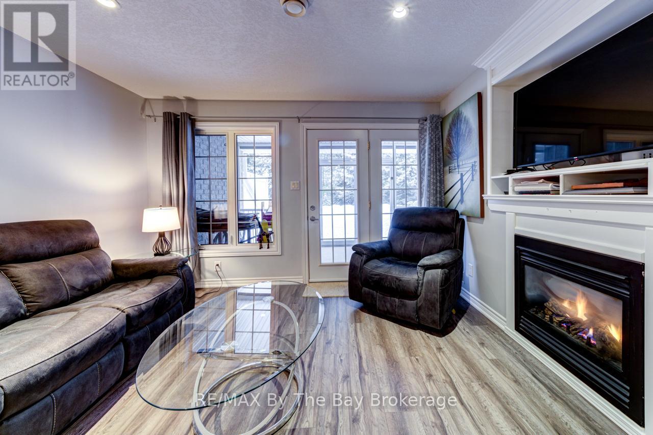65 MEADOW LANE - 21