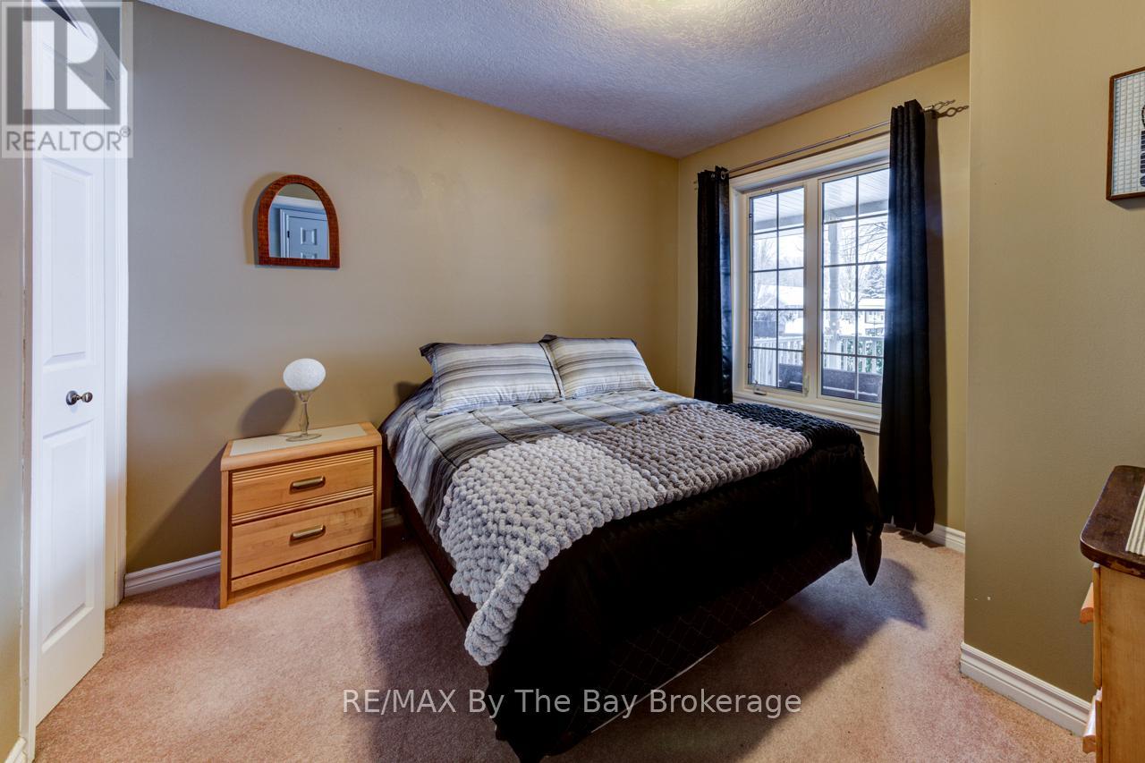 65 MEADOW LANE - 24
