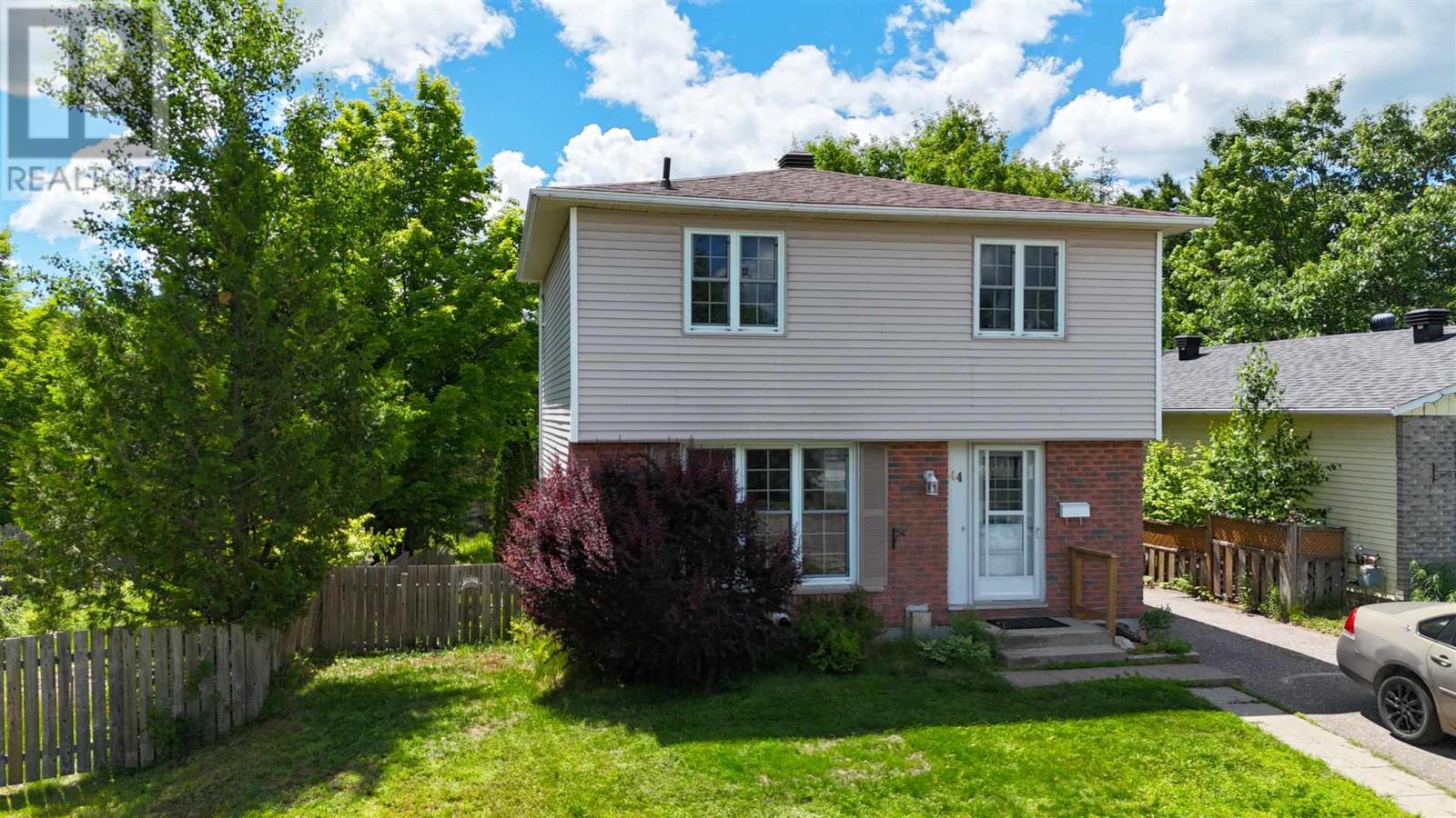 44 MacDonald CT - 9