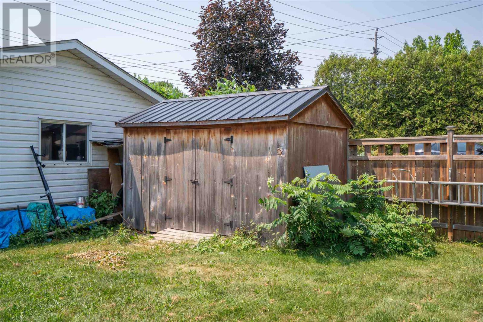 3810 Queen ST E - 30