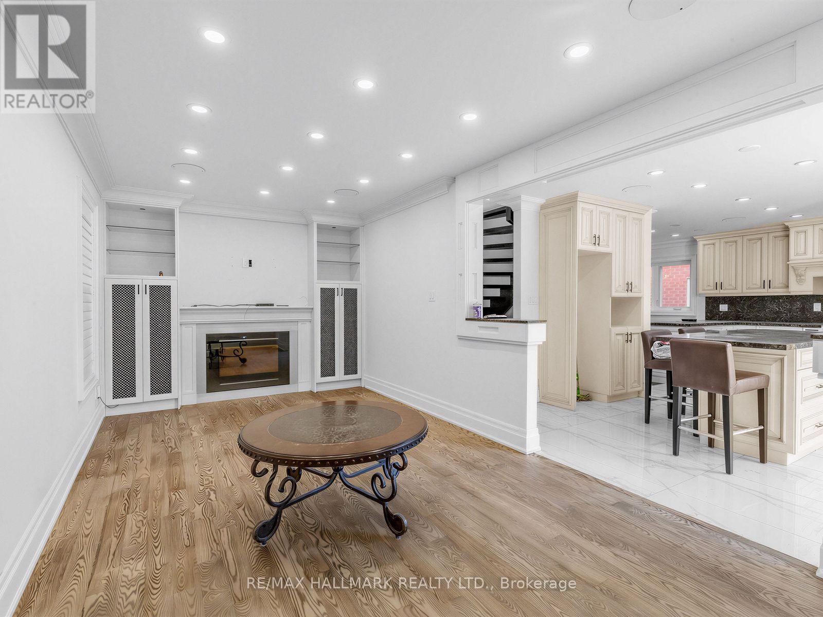 287 ANDY CRESCENT - 15