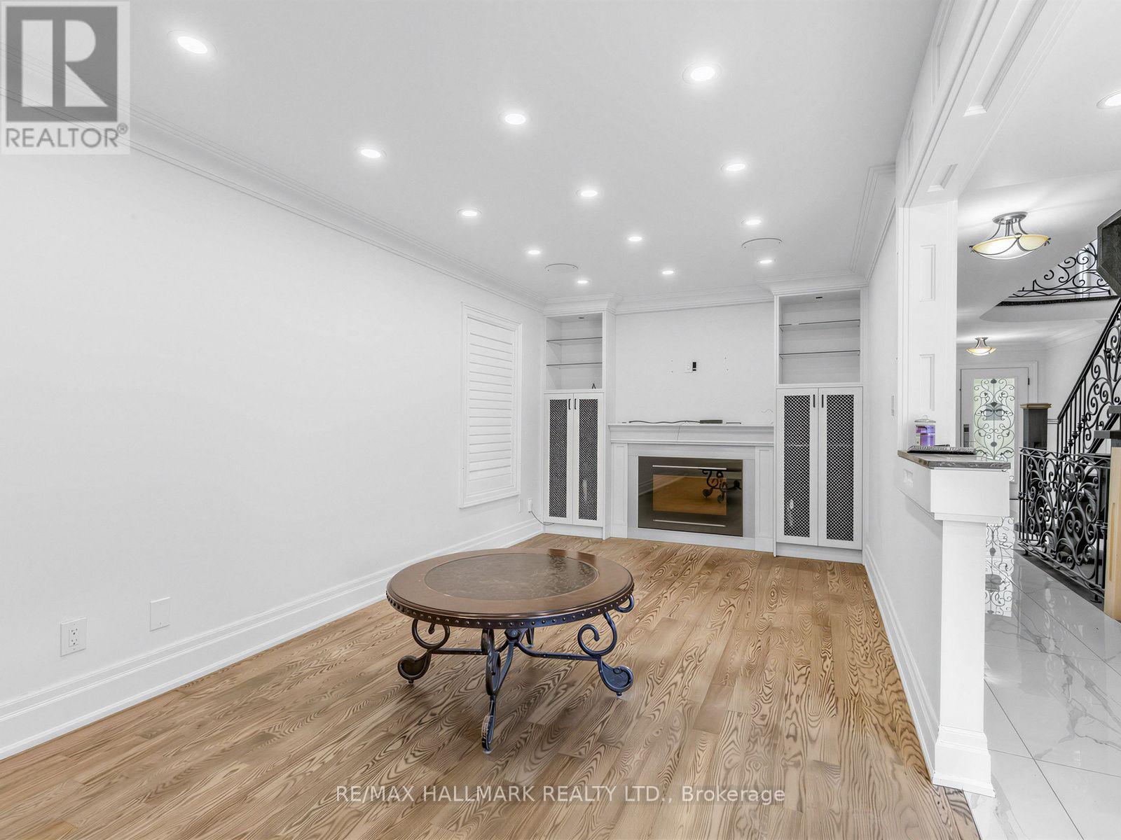 287 ANDY CRESCENT - 16
