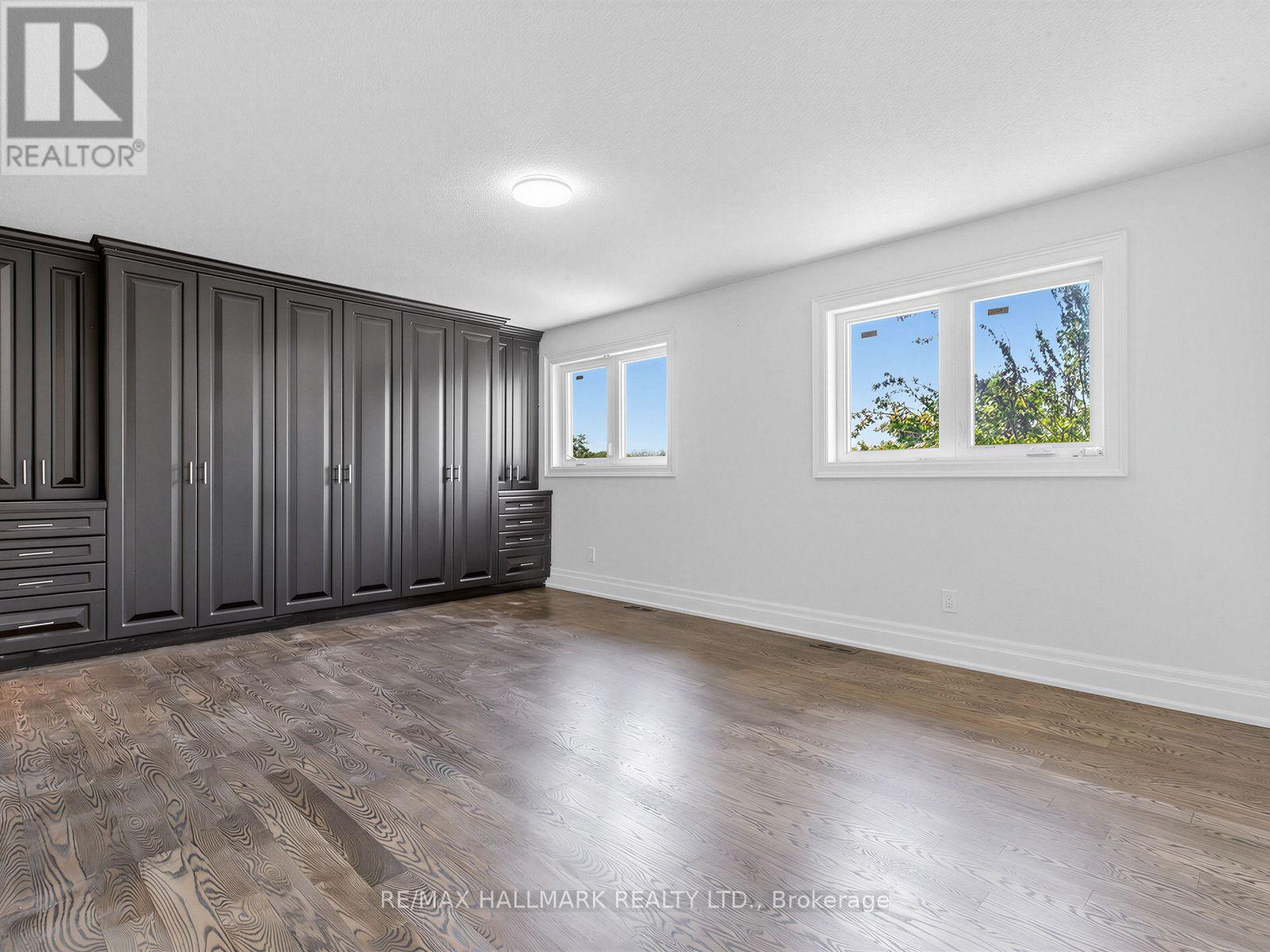 287 ANDY CRESCENT - 21