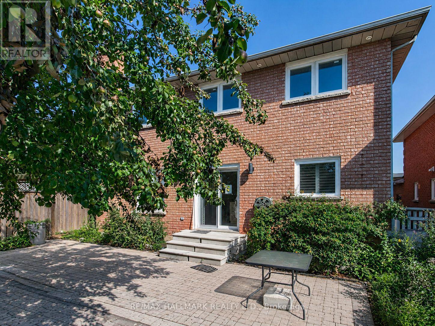 287 ANDY CRESCENT - 33