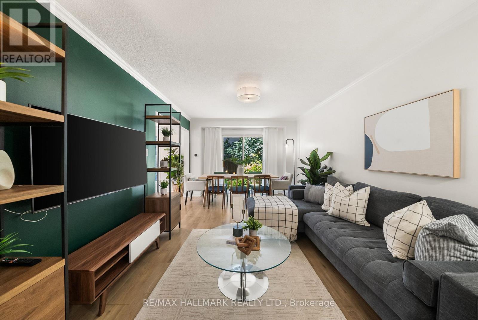71 BISHOP CRESCENT - Image 17