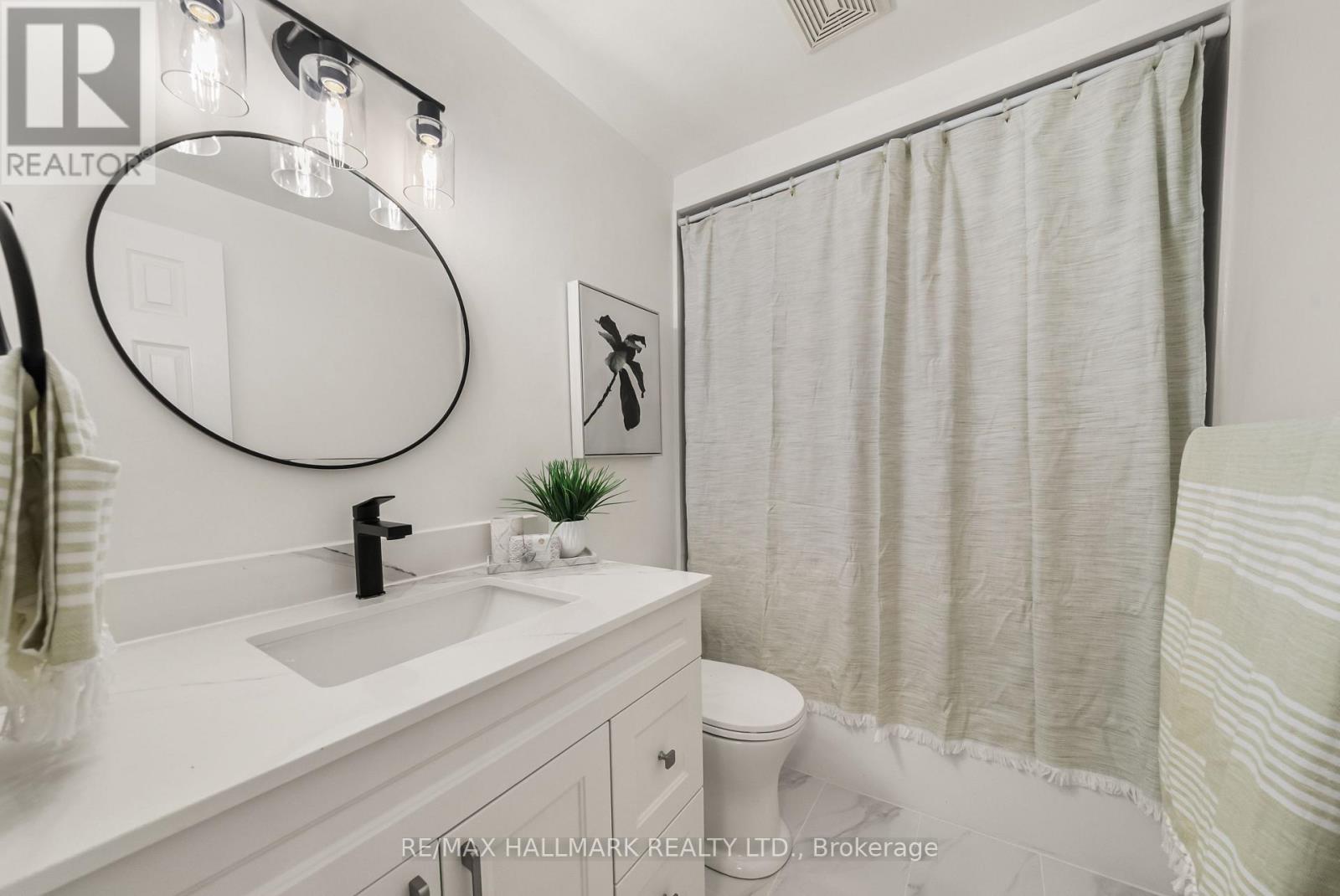 71 BISHOP CRESCENT - Image 27