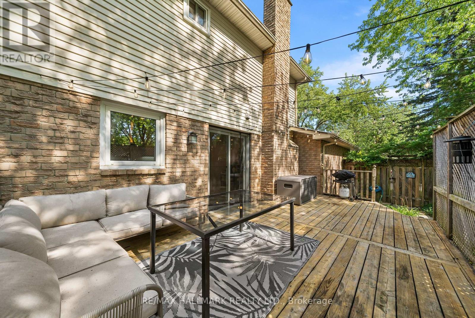 71 BISHOP CRESCENT - Image 46