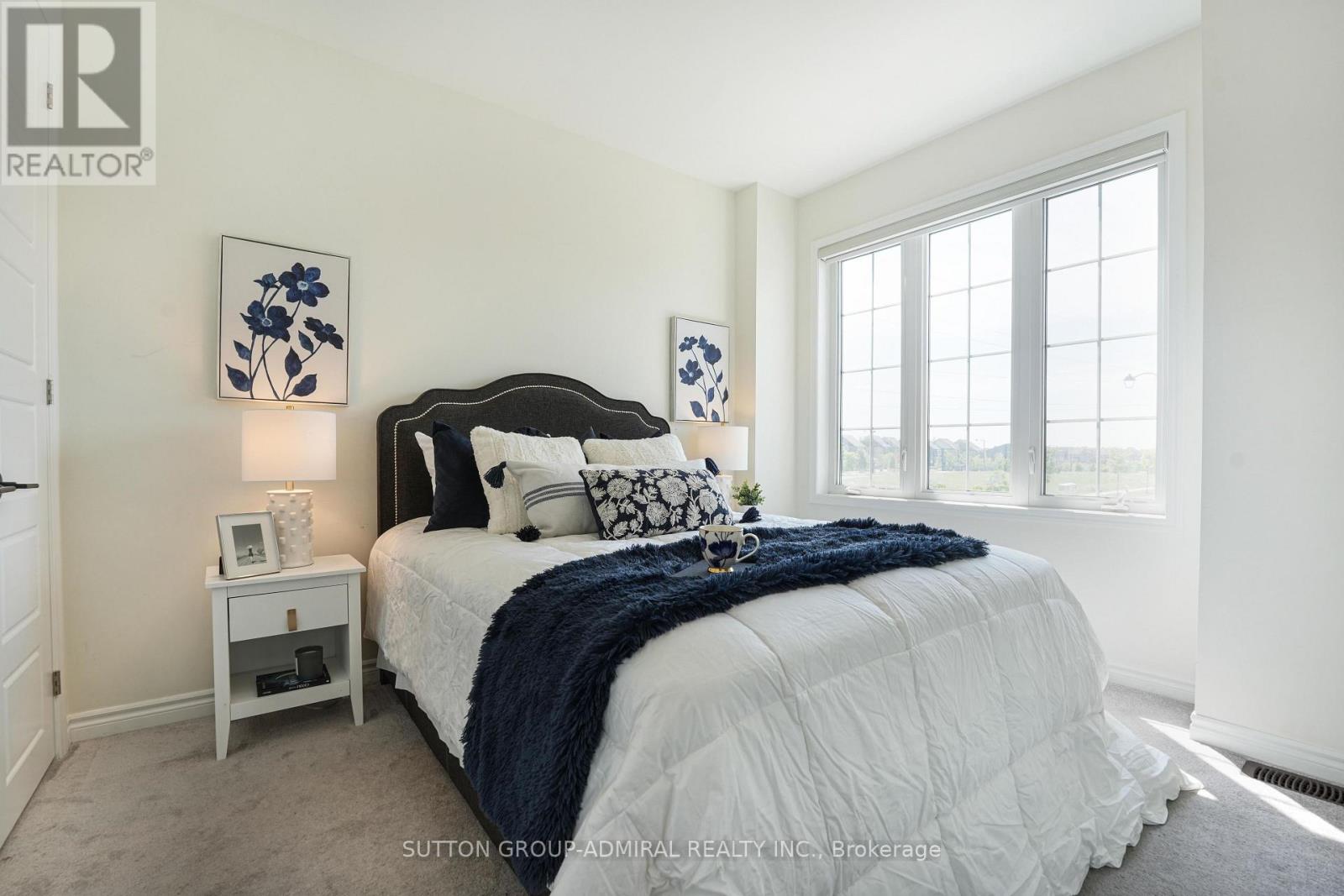 18 MORNING SPARROW DRIVE - 17