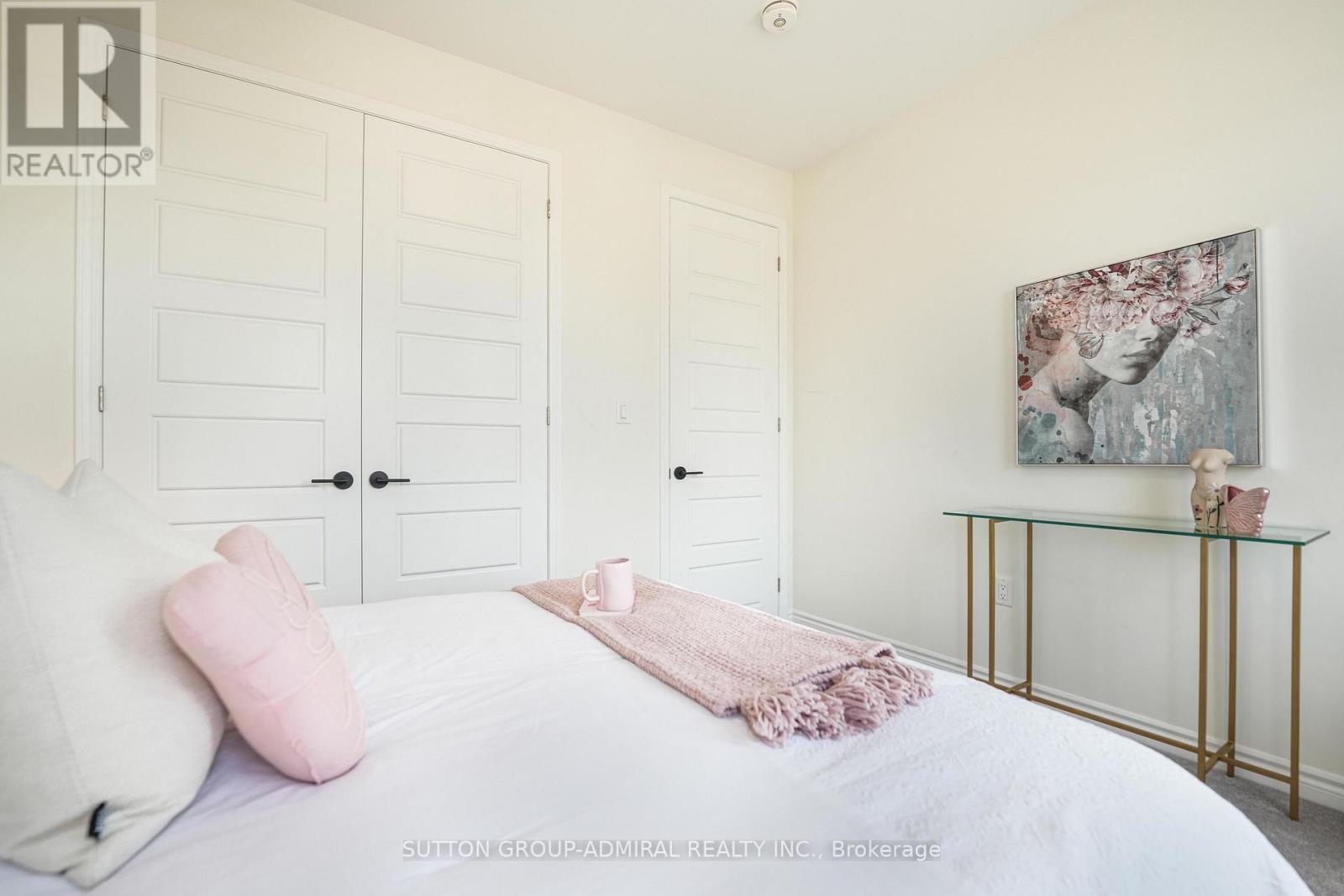 18 MORNING SPARROW DRIVE - 22