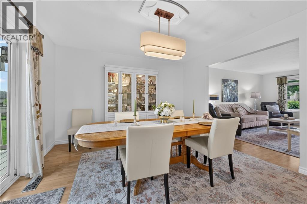 213 MARGARET Street S - Image 10