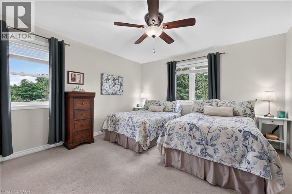 213 MARGARET Street S - Image 12