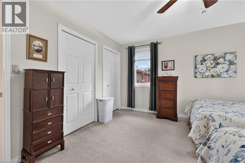 213 MARGARET Street S - Image 13