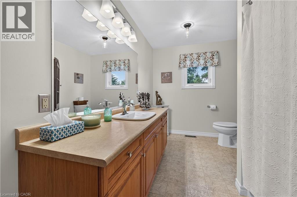 213 MARGARET Street S - Image 15