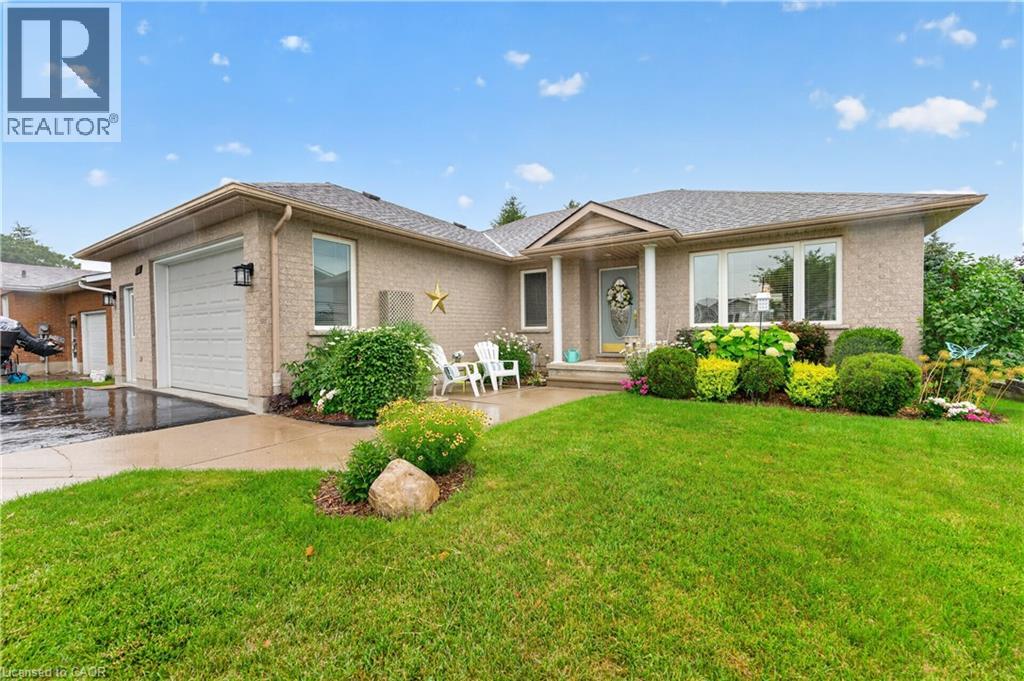 213 MARGARET Street S - Image 45