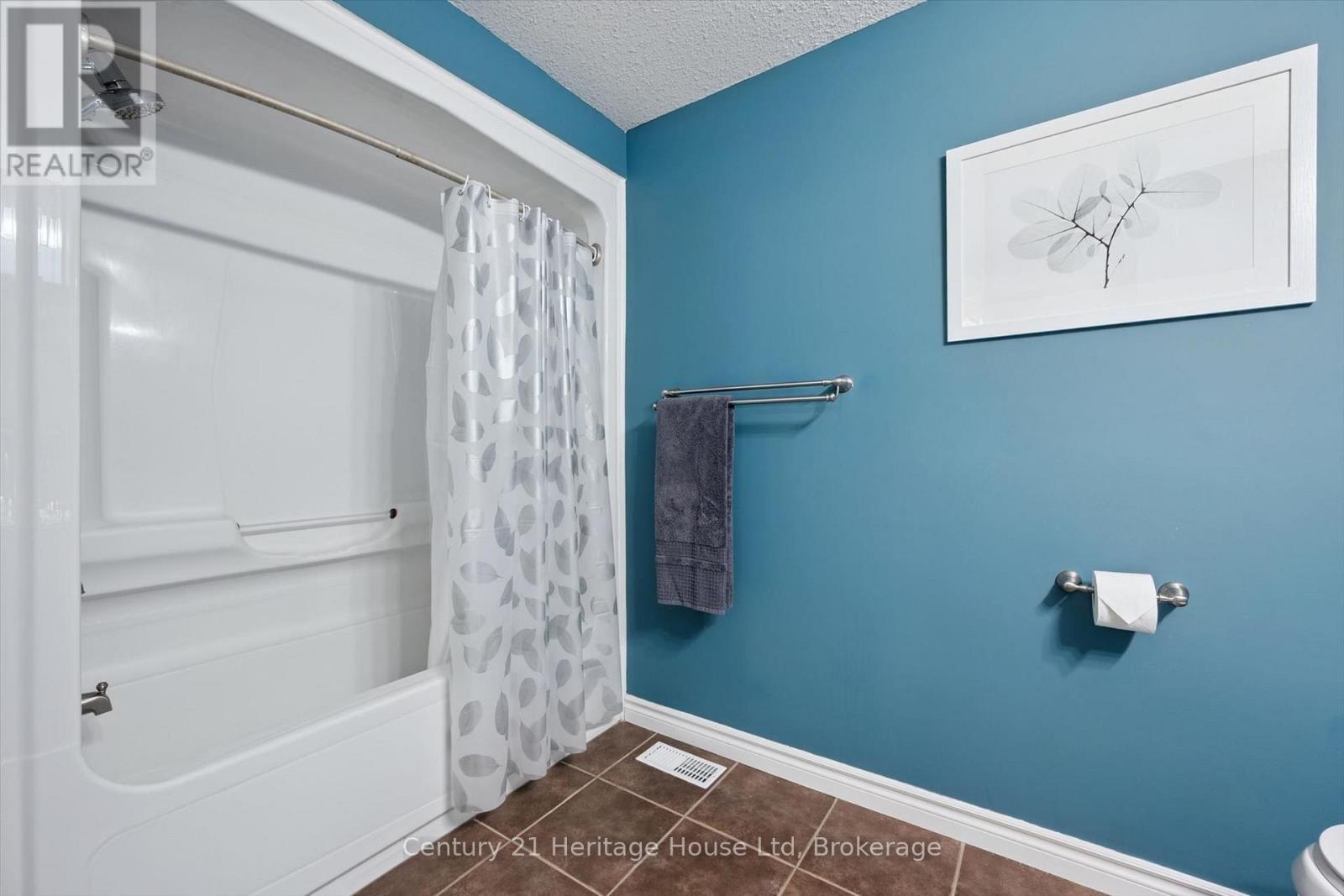 94 MILSON CRESCENT - Image 29
