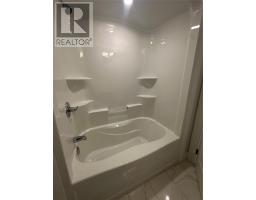 2 Knightsbridge Place thumbnail 12