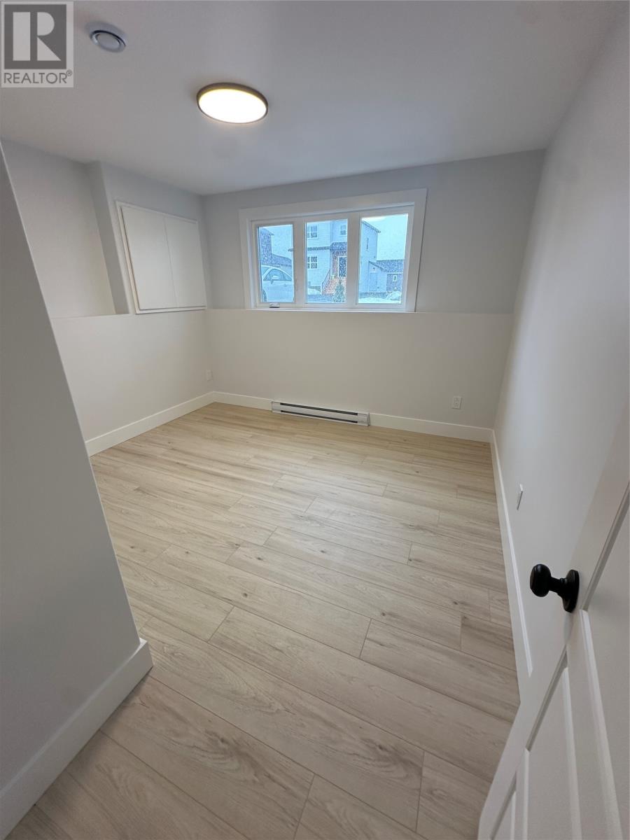 2 Knightsbridge Place - 20