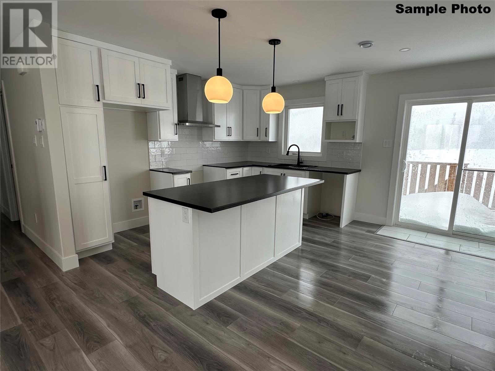 2 Knightsbridge Place - 21