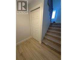 2 Knightsbridge Place thumbnail 16