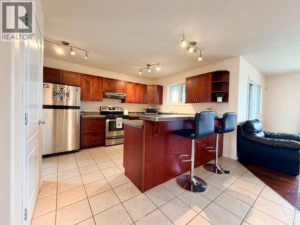 4611 44 Street - 12