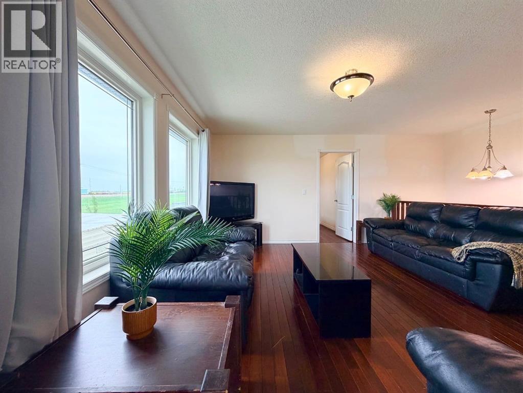 4611 44 Street - 17