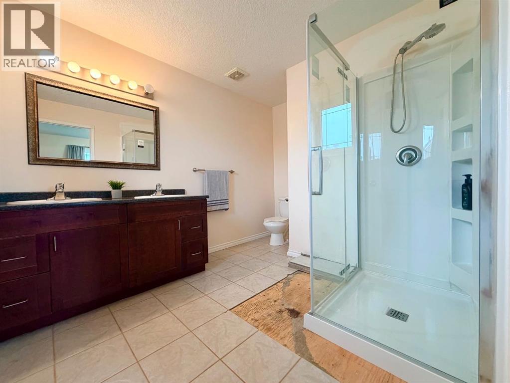 4611 44 Street - 29