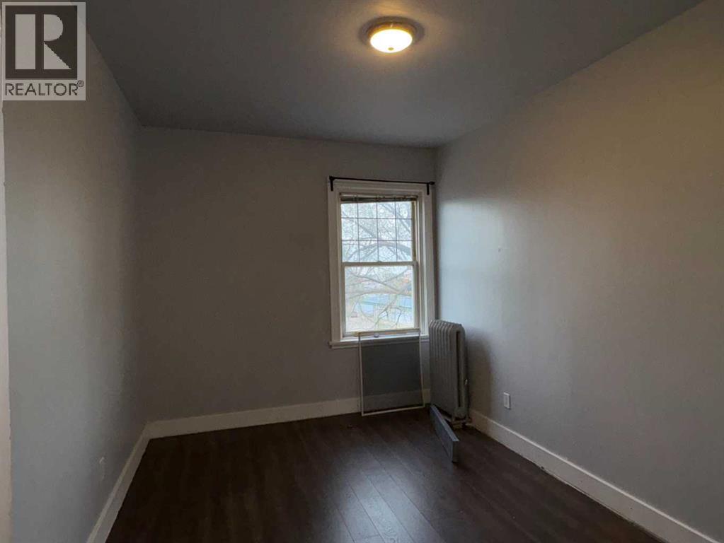 4840 50 Avenue - Photo 13