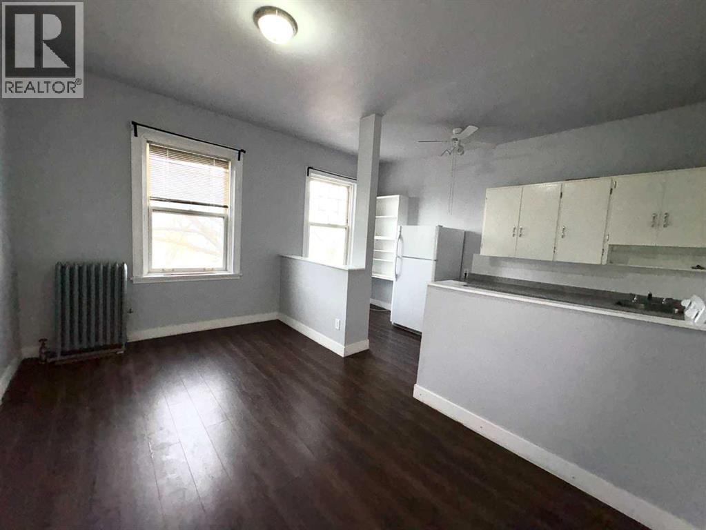 4840 50 Avenue - Photo 11