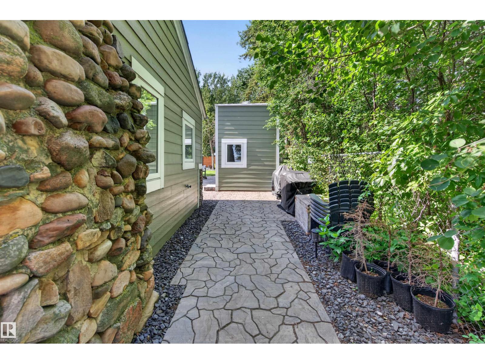80 CRYSTAL SPRINGS DR - 35