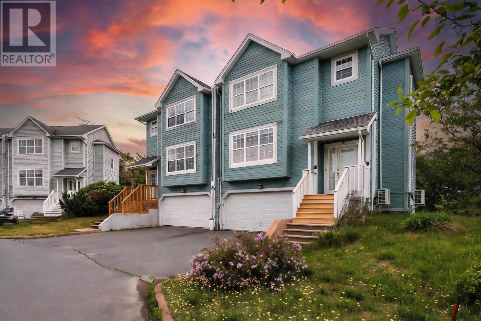 560 Parkland Drive - 2