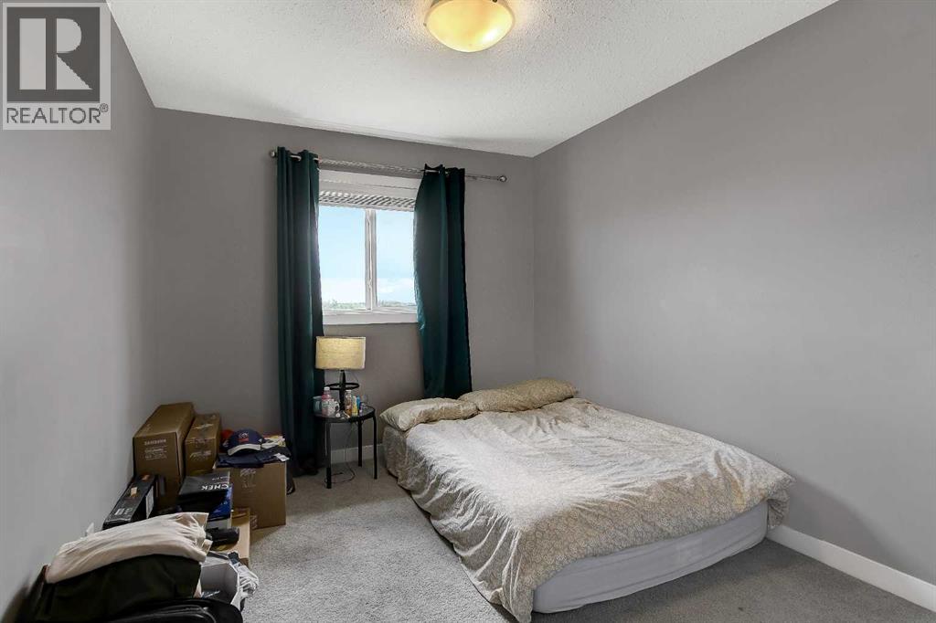 8443 101 Avenue - 14