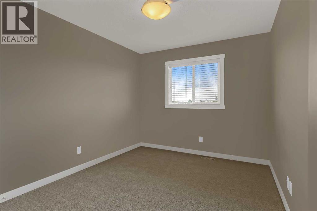 8445 101 Avenue - 13