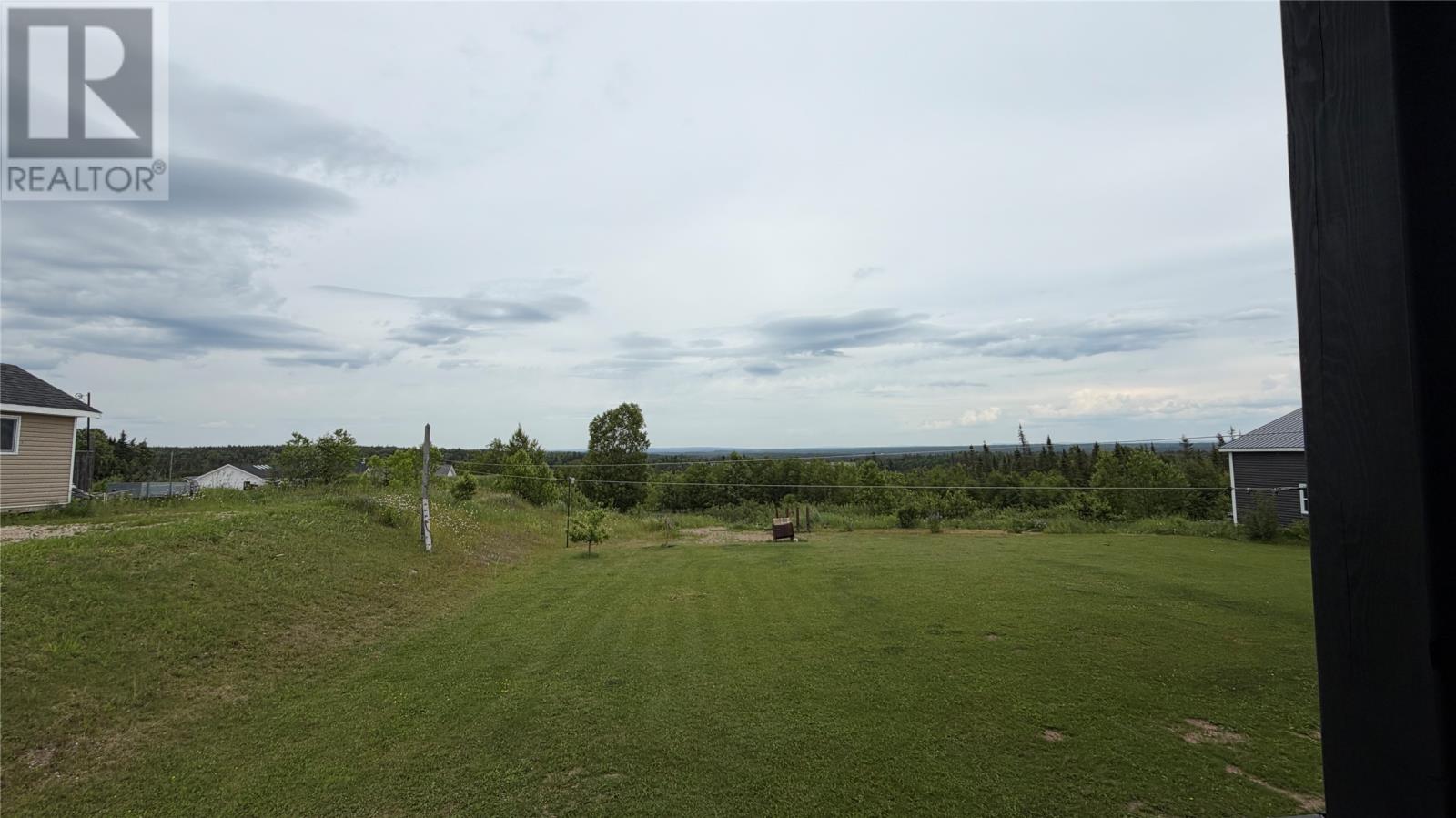 3 Hillview Road - 38