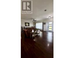 3 Hillview Road thumbnail 10