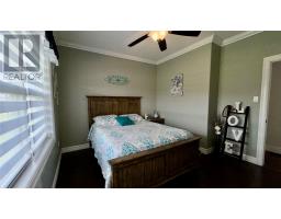 3 Hillview Road thumbnail 16