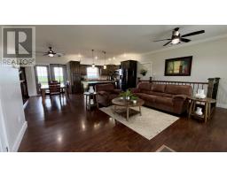 3 Hillview Road thumbnail 9