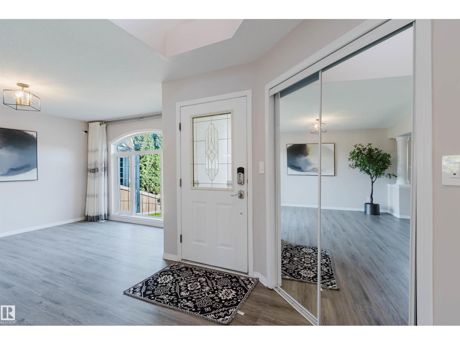 11526 9 AV NW - 2